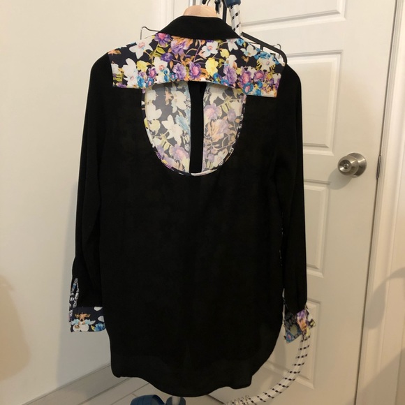 MINKPINK Tops | Floral Blouse - Picture 2 of 3